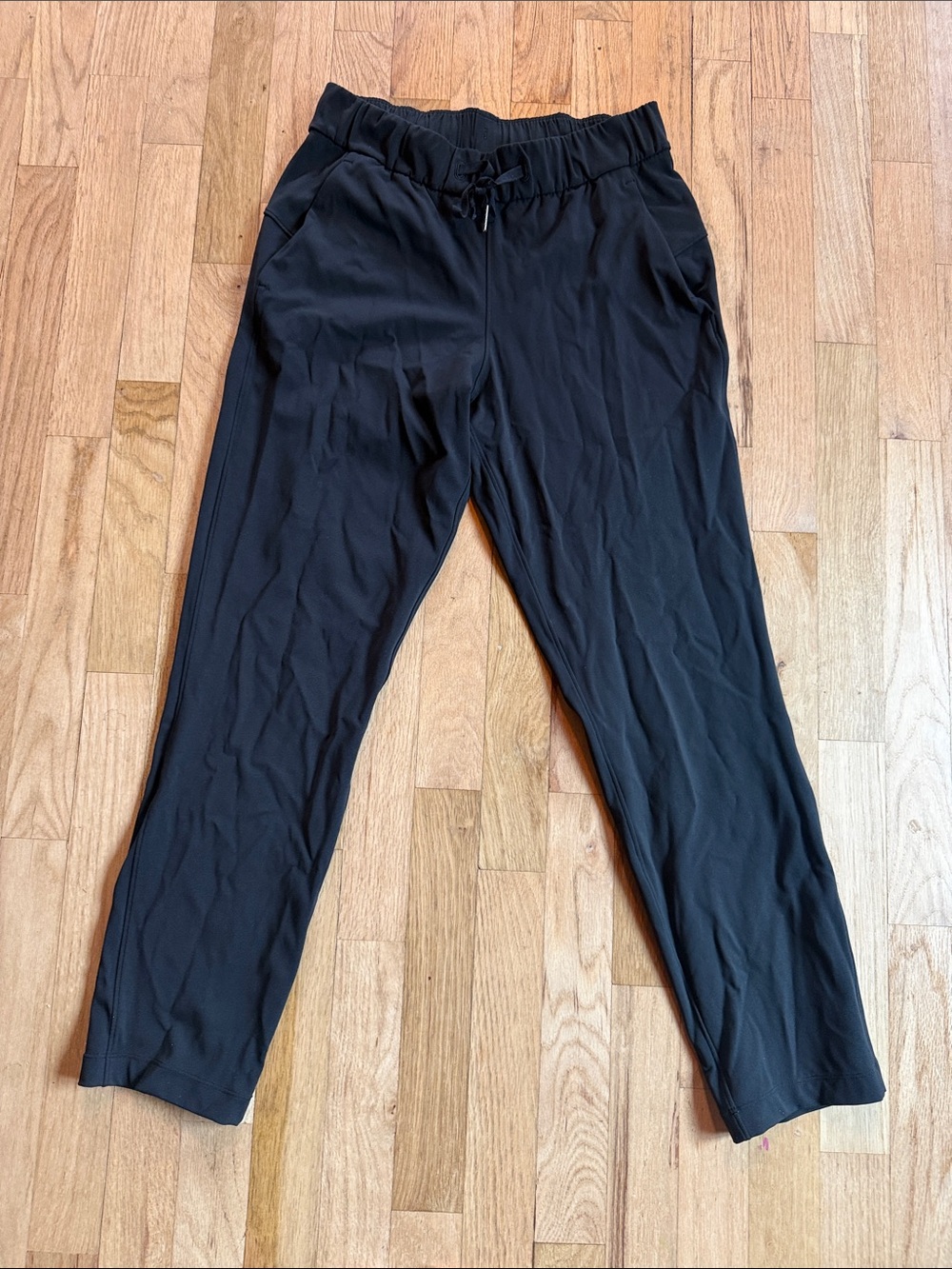 lululemon athletica women’s Black Drawstring Joggers